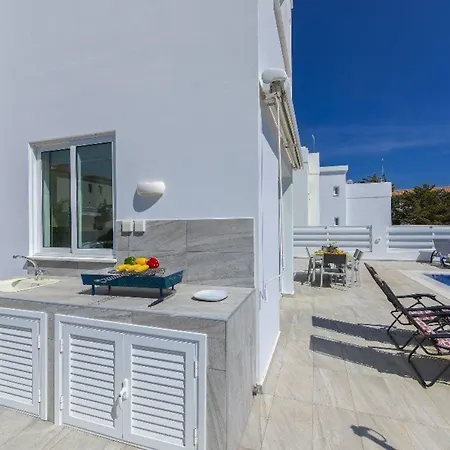 Protaras Araella Villa